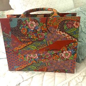 Chico’s Folk Art Flight Poplon Tote